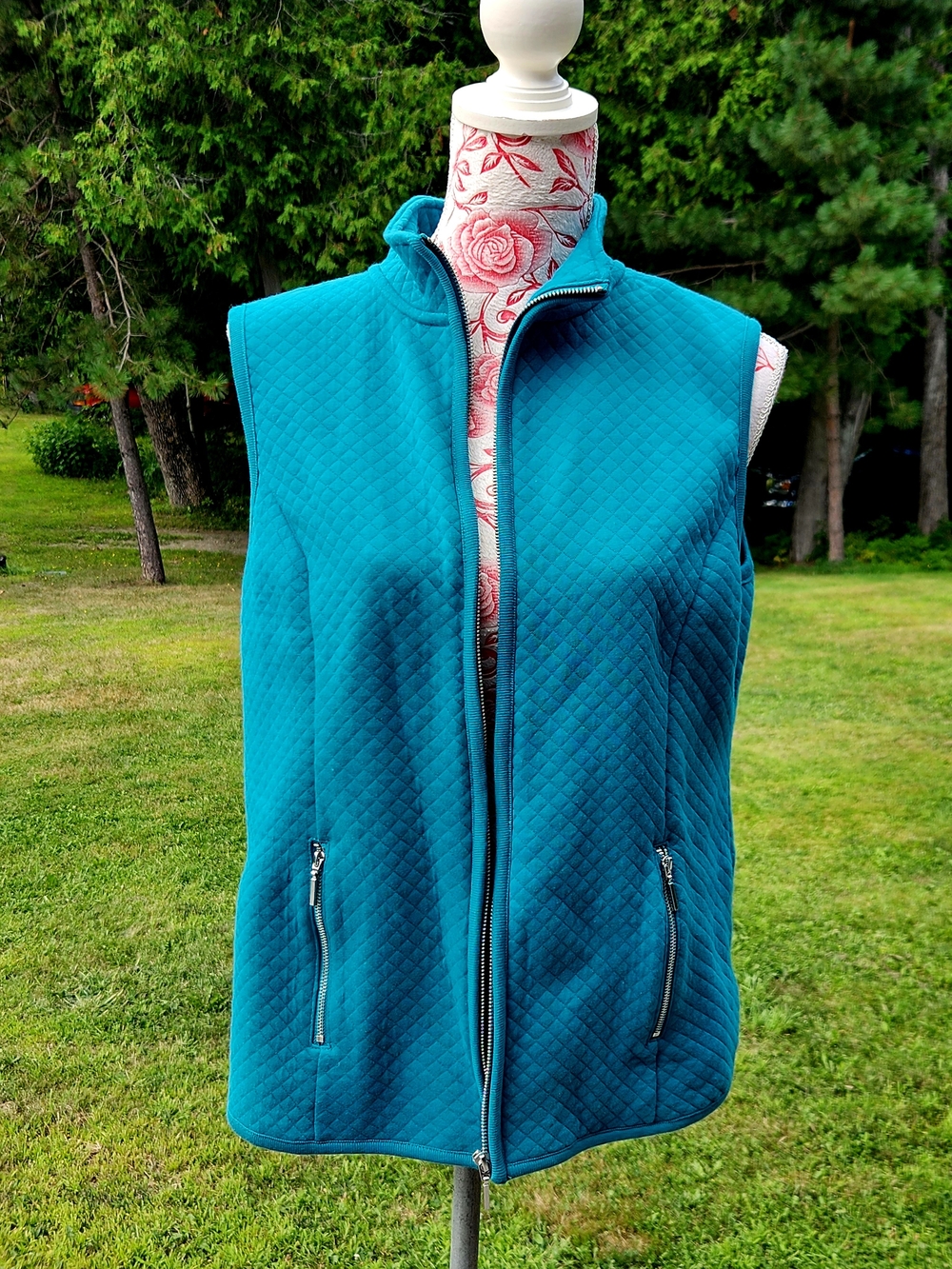 Karen Scott Quilted Vest in Teal Blue